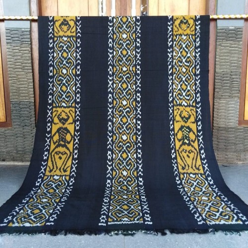 New Ethnic Blanket Woven Fabric Toraja Ethnic Blanket Motif Indonesian TEXTILES