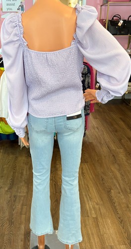 Blusa ASTR The Label manga abullonada cuello cuadrado - Imagen 3 de 3