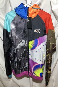 nike nyc windrunner