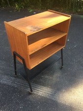 R 1308 Selette à roulettes Mini Bibliothèque Bois métal Lire le descriptif SVP 