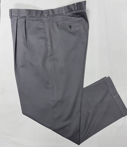 Roundtree & Yorke Travel Smart Big Man Hose 46x34 Classic Plissee Front Grau NW