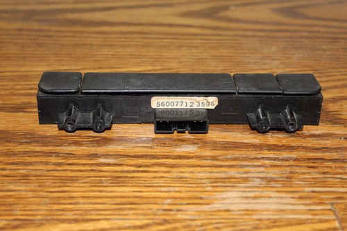 OEM 1995-1996 Jeep Cherokee Cruise Control Switch - Genuine Mopar Part - Picture 4 of 6