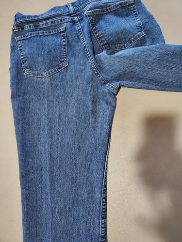 Riders by Lee Damen Classic Fit Straight Leg Jeans Größe 10 M - Bild 9 von 16