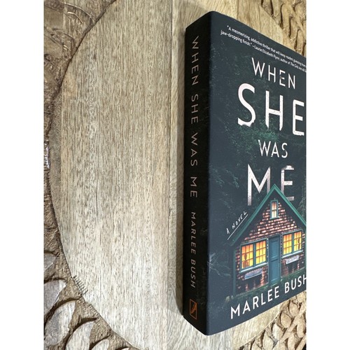 When She Was Me by Marlee Bush Paperback Book - Imagen 3 de 7