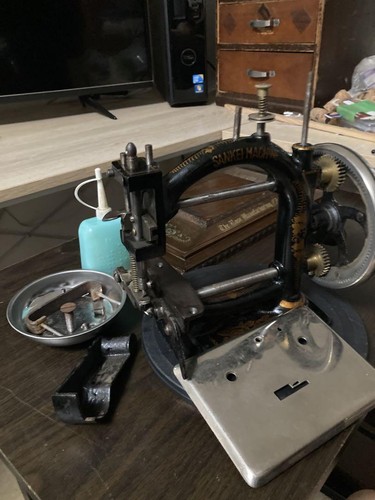 Antike SANKEI Spielzeug Nähmaschine Rosenmuster Vintage Sammlerstück - Bild 15 von 15