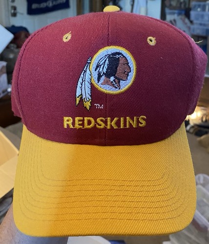 VINTAGE New Old Stock Washington Redskins Embroidered Logo Hat Cap NEW 🏈 - Imagen 1 de 2