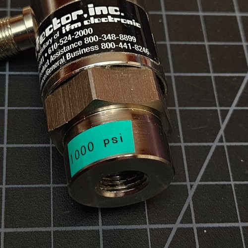 IFM Efector PB5222 Pressure Sensor 18-30 VDC 1/4 NPT air PNEUMATIC switch - Picture 5 of 6