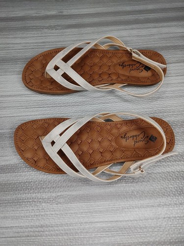 Secret celebrity Womens HoneySuckle Sandals Size 8.5. NWT - Picture 7 of 10