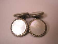 Round White Mother of Pearl Quality Double Sided Vintage Cuff Links d69