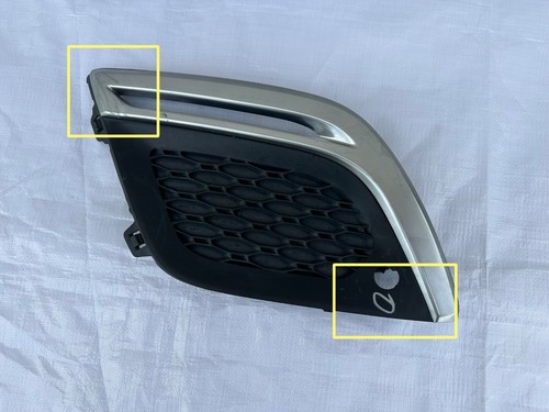 2010-2013 Volvo XC60 fog light cover RIGHT/Passenger 31290433 - Picture 2 of 8