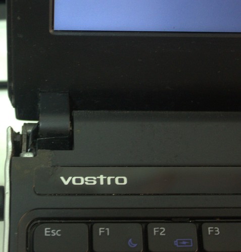 Dell Vostro 3000 (non working for parts only ) Laptop, Damaged Casing 1 - Picture 2 of 7