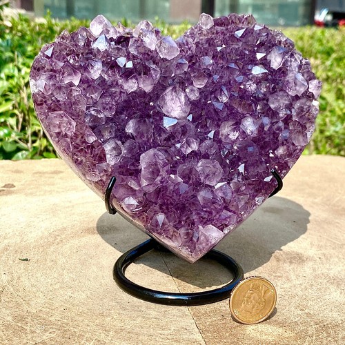 4.05LB Natural Brazilian amethyst hand cut heart-shaped decoration - 第 2/13 張圖片