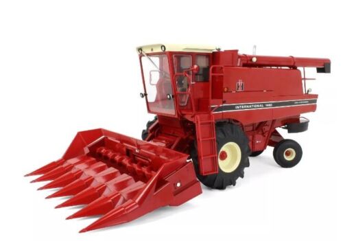 1/16 IH 1460 Axial-Flow Prestige Select Combine ZFN44291 ERTL - Picture 2 of 3