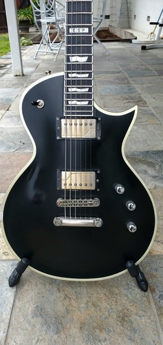 ESP E-II ECLIPSE BB Black Satin Stainless Steel Frets With Case, Upgraded - Picture 8 of 18