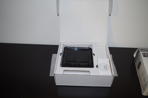 Belkin N1 MIMO Wireless Router - Picture 2 of 2