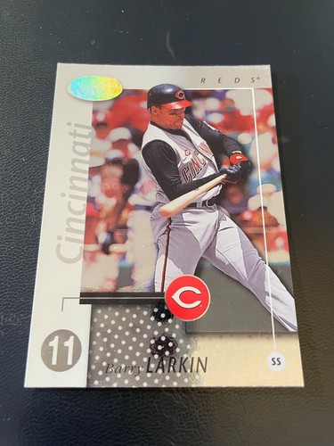 2002 Leaf Certified Barry Larkin #139 card