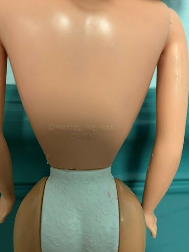 MARILYN MONROE BARBIE 1997 HOLLYWOOD LEDGENDS SERIES  out of box      tmj - Picture 5 of 5