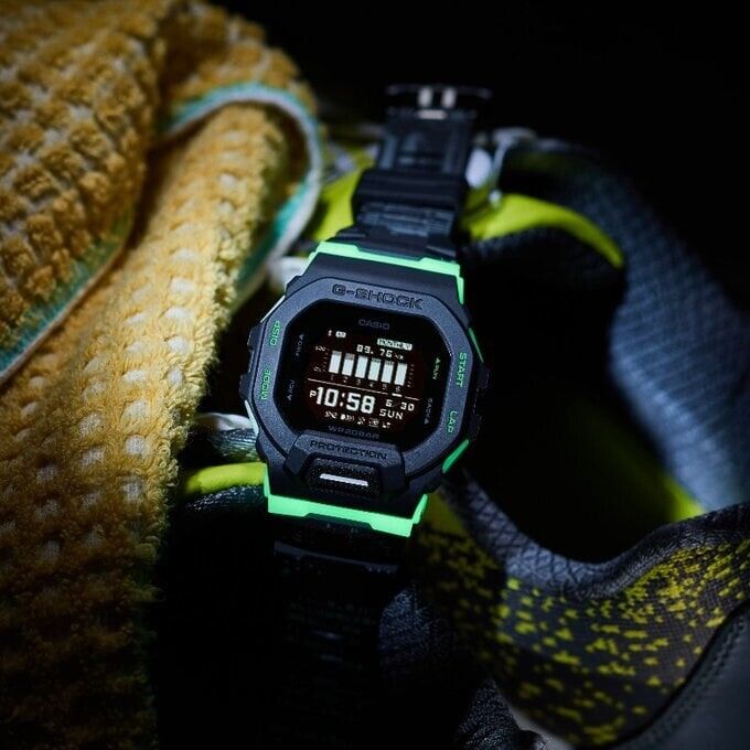 CASIO G-SHOCK MOVE G-SQUAD GBD-200LM-1JF Men's Watch Running