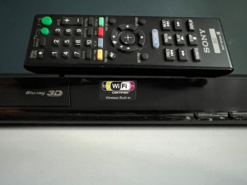 Sony BDP-S580 3D Blu-Ray DVD Player built-in Wi-Fi + Streaming + Remote + Manual - Picture 7 of 13