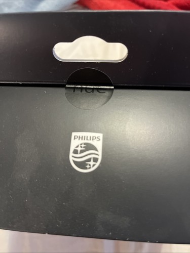 Philips Hue Bridge (3rd Generation) Lighting Controller Hub - White - Picture 2 of 3