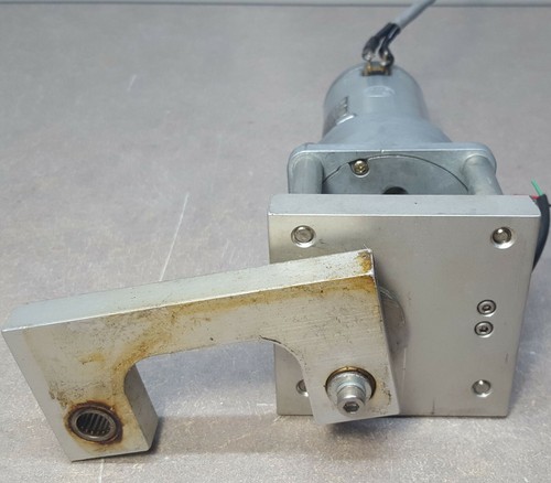 Motor de engranajes de CC de alto par Bühler 1.61.050.463, 24 VDC, 46.7:1, 253/9, 2.9Nm, 1.8A - Imagen 12 de 12