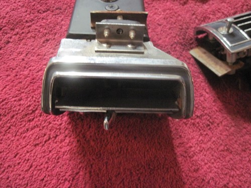 65 Chrysler New Yorker Newport 300 Dash A/C Vents LH RH Center 1965 - Picture 12 of 14