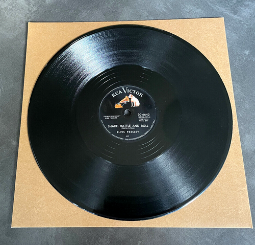 78 rpm Elvis Presley - Shake, Rattle And Roll / Lawdy, Miss - US RCA 20-6642 - Afbeelding 1 van 2