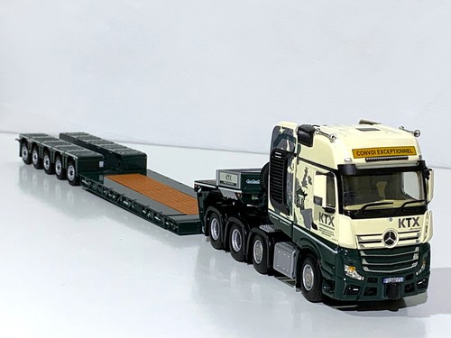 Mercedes Actros MP4 SLT Giga Space 8x4 Tieflader "Transport KTX" WSI LKW Modelle - Bild 1 von 6