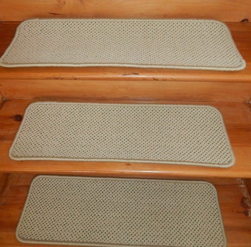 14 STUFEN 9" x 28" Treppenstufen GEWEBT getufteter Teppich WOLLE - Bild 1 von 5