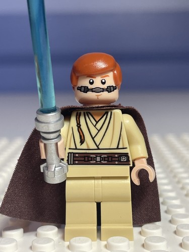 Lego Star Wars Minifigure Obi-Wan Kenobi Breathing Apparatus Lightsaber 9499! - Picture 2 of 6