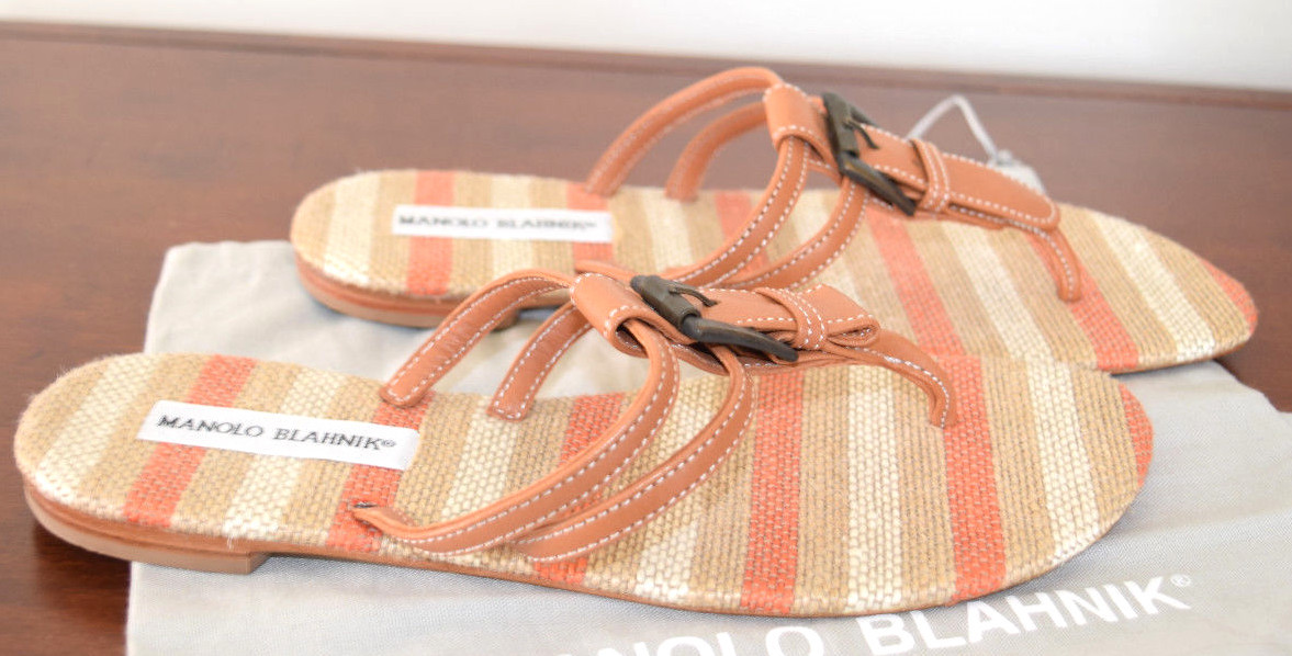 Monolo Blahnik Khaki Leather/Canvas Buckled Detail Vamp