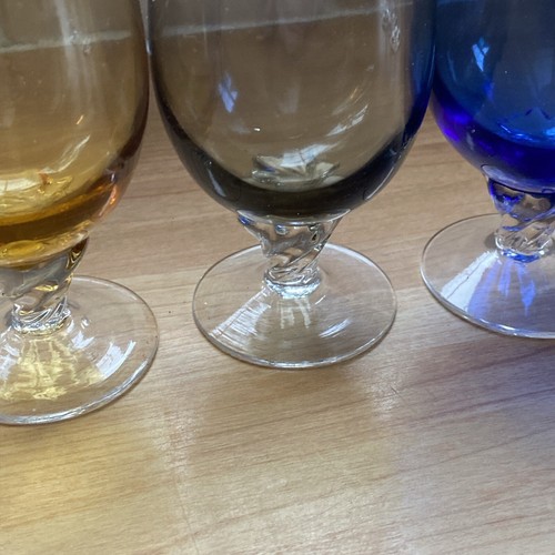 3 X Vintage Rainbow Liquor Sherry Stemmed with Swirled Stem- Orange Blue Black - Picture 4 of 8