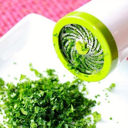 Spice and Seasoning Grinder, Garlic Grinder, Cilantro Grinder, Spice Grinder - Picture 9 of 10