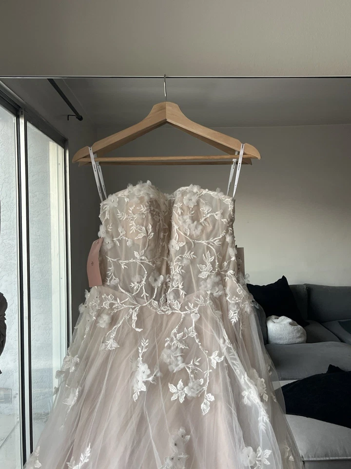 Vestido de Noiva BHLDN Anthropologie By Watters Novo em Folha Tamanho Inalterado 4 Org $850 - Imagem 2 de 4