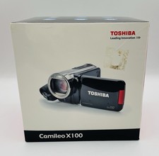 Toshiba Camileo X100 High Definition HD Video Camcorder Used Great Condition