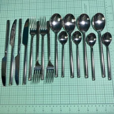 Viners Stainless Flatware Set Of 16 Alaska Pattern Modern Round Cylinder