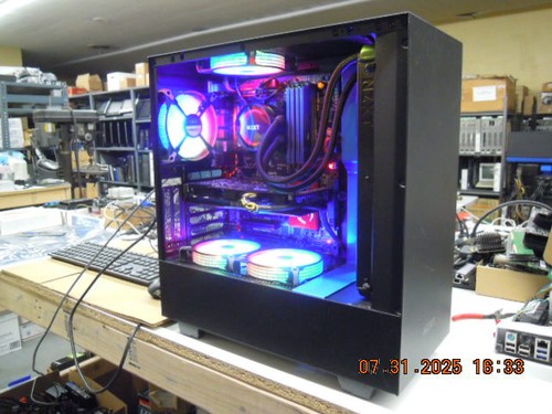 Gaming PC | GA-Z97X Gaming 7 | i7-4790K | GTX 970 4GB | 32GB DDR3 | 256GB SSD - Picture 2 of 10