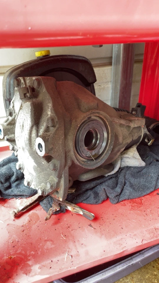 Conjunto de portador diferencial usado se adapta a: Chrysler 300 2005 tracción trasera 2,7 L 3,90 ra Foto 2 de 2