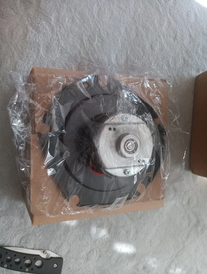 Conjunto de ventilador de motor soplador calentador de aire acondicionado delantero apto para Chevrolet C1500 Suburban 97-99 Foto 4 de 4