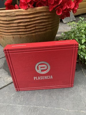 Plasencia Alma Del Fuego Candente Red Wooden Cigar Box Crafts Storage Display