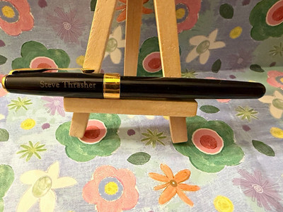 Parker Sonnet Fountain Pen Black Gold Trim 18K 750 Gold Nib France Engraved