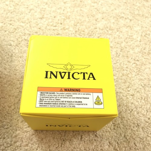 Invicta Racing 47mm Chronograph Quarz Silikonband schwarz pink Uhr - Bild 4 von 5