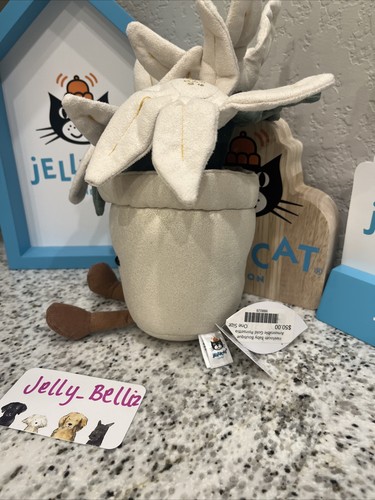 Jellycat Amuseables Poinsettia Gold Flower Plant Soft Toy Brand New With Tags! - Bild 3 von 8