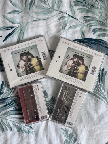 Lana Del Rey Blue Banisters CD, exclusive CD & RED cassette & exclusive cassette - Picture 2 of 10