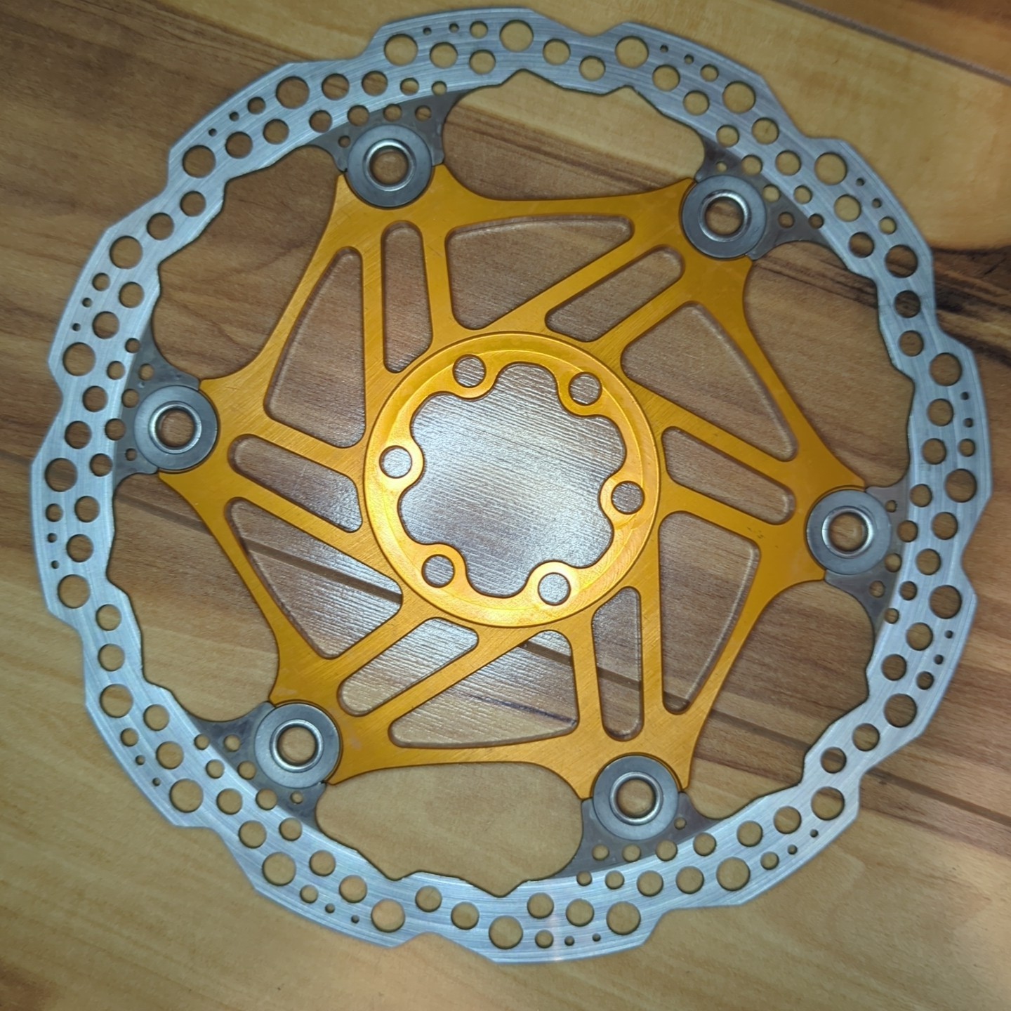 Picture 2 of 4