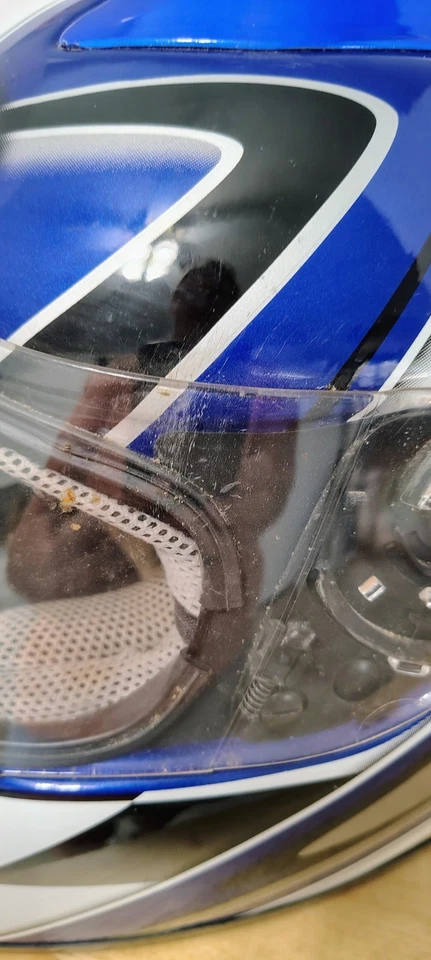 Casco de motocicleta KBC Motodesign talla mediana Snell DOT TK - 9 azul blanco negro Foto 4 de 4