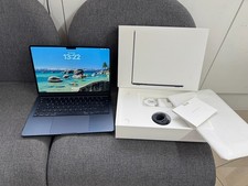 Apple MacBook Air 13.6" (512 GB SSD, Apple M3, 16 GB ram) 2024 - Midnight Blue