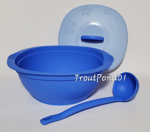 Tupperware Legacy Covered Soup Tureen Serving Dish Ladle Spoon Shades of Blue - Picture 3 of 4