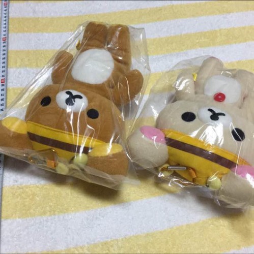 Rilakkuma m226 Korilakkuma Set Of Two Kinds Stuffed Animal Pouches With Carabin - Picture 2 of 4