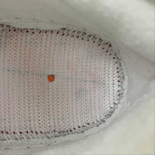 Nike SB Dunk Low FD0860-001 - Picture 2 of 17